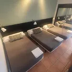 Guest house Mellizos 2*